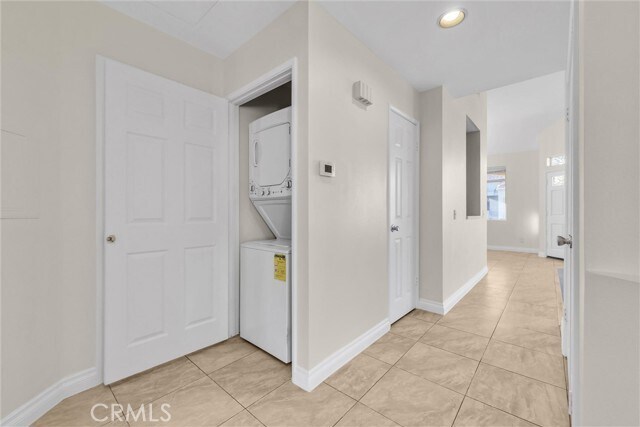 Building Photo - 3160 Altura Ct