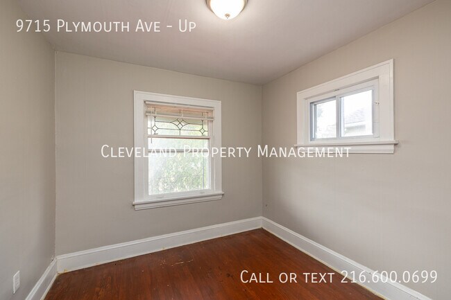 Building Photo - 9715 Plymouth Ave