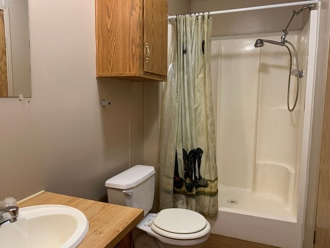 Building Photo - Home Sweet Home