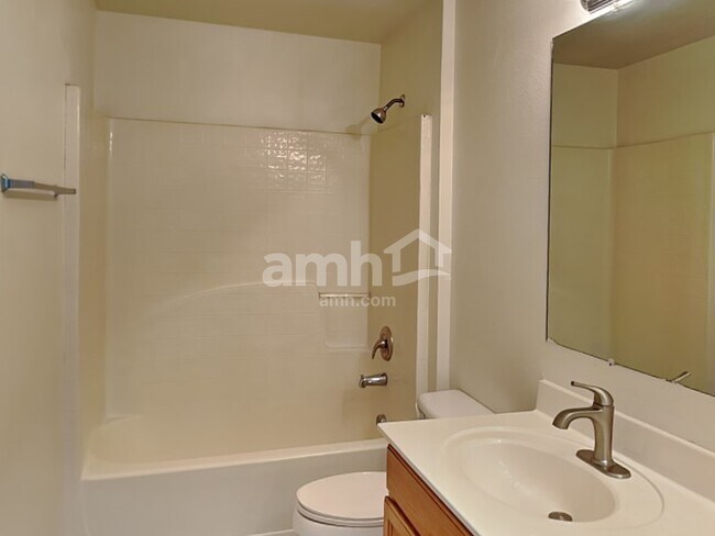 Building Photo - 5514 Ortega Park Blvd