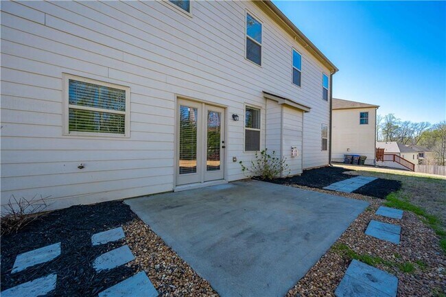 Building Photo - 6135 Formosa Ln