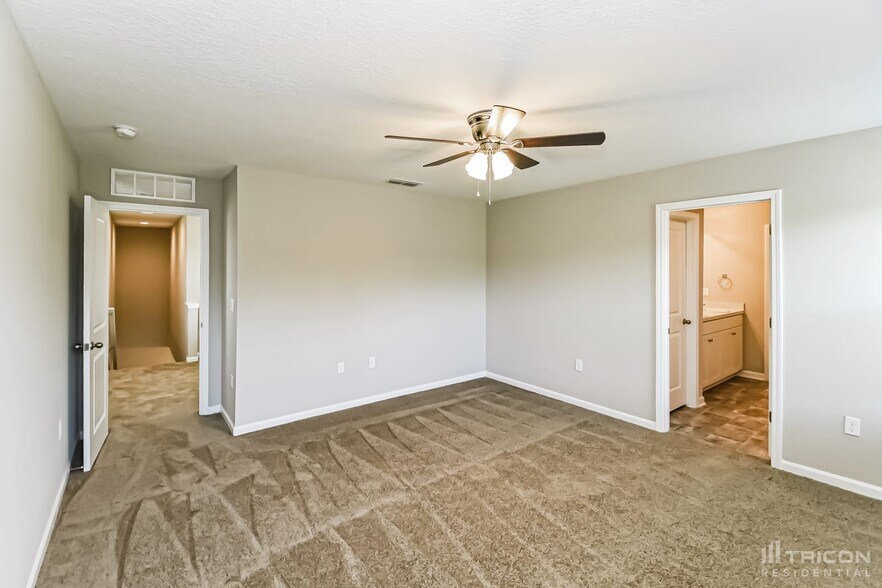 Building Photo - 11357 John Rutledge Pl