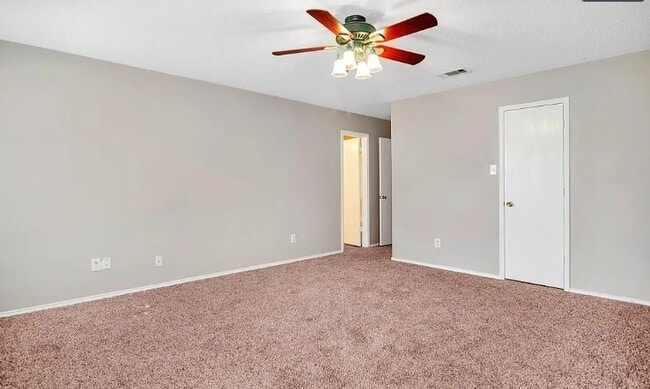 Building Photo - 5640 Ainsdale Dr