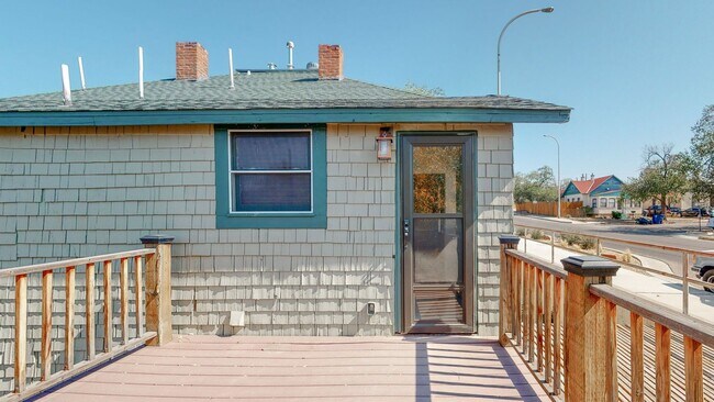 Building Photo - HISTORIC EDO 2/BD 2/BA CONDO