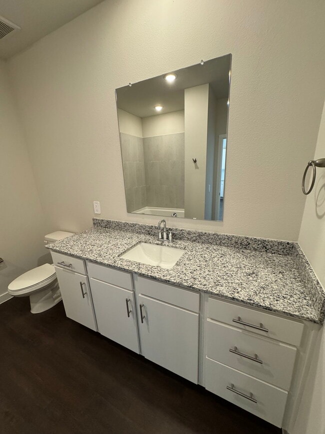 Building Photo - 445 Elevon Pkwy