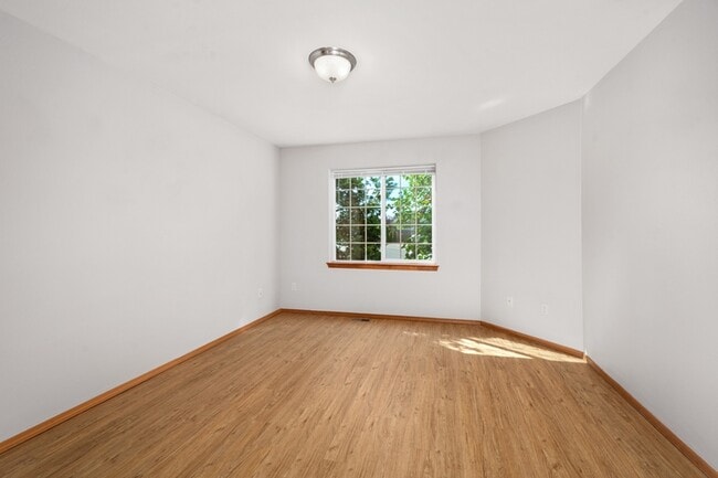 Building Photo - 4413 Carstan Ct