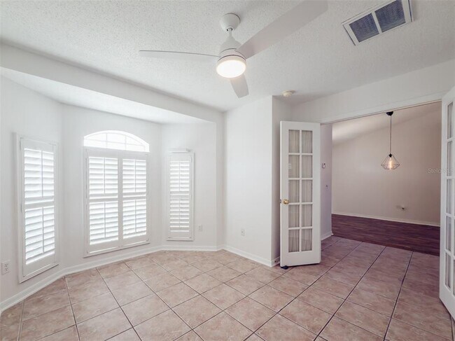 Building Photo - 14717 Redcliff Dr