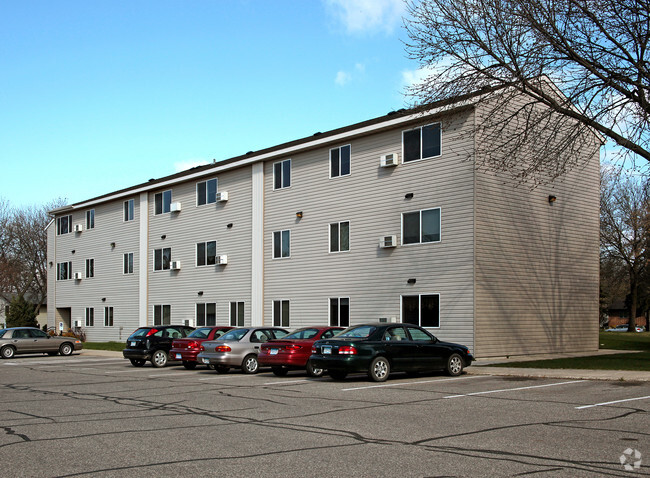 Clinton House Apartments - 550 Clinton Ave Hutchinson MN 55350 ...