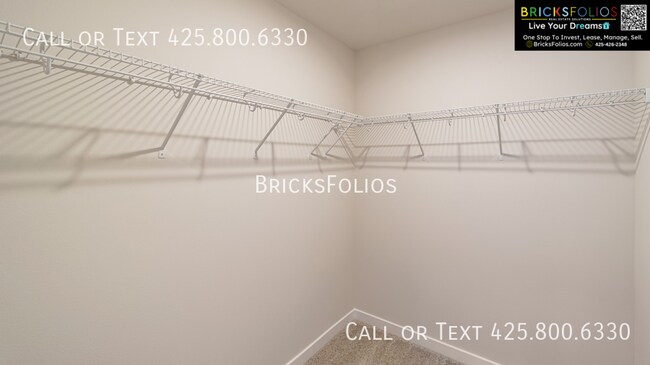 Building Photo - 5203 86th Ave NE