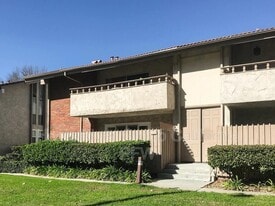 Building Photo - 31569 Lindero Canyon Rd