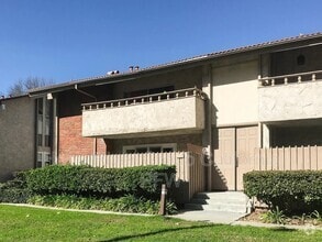 Building Photo - 31569 Lindero Canyon Rd