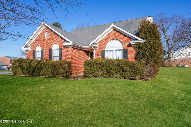 Primary Photo - 4623 Wooded Oak Cir