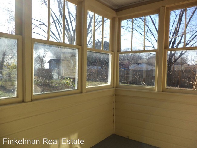 Building Photo - 2 br, 1 bath House - 1106 Oxford-State Road