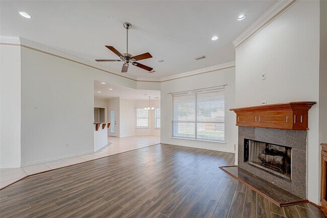 Building Photo - 16002 Castletown Park Ct