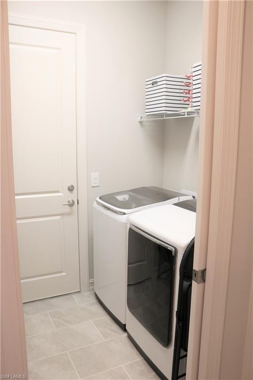 Building Photo - 8321 Venetian Pointe Dr