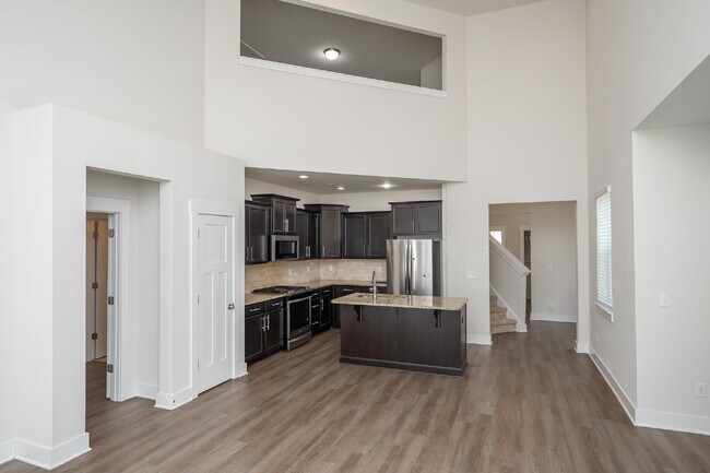 Building Photo - Modern 3BR/2.5BA Townhome with Main-Level Suite and Loft, located in prime Taylors Location! $210...