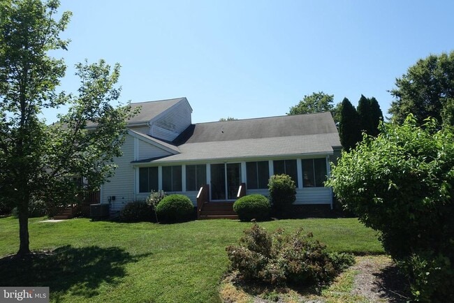 Building Photo - 6006 Bridgepointe Dr