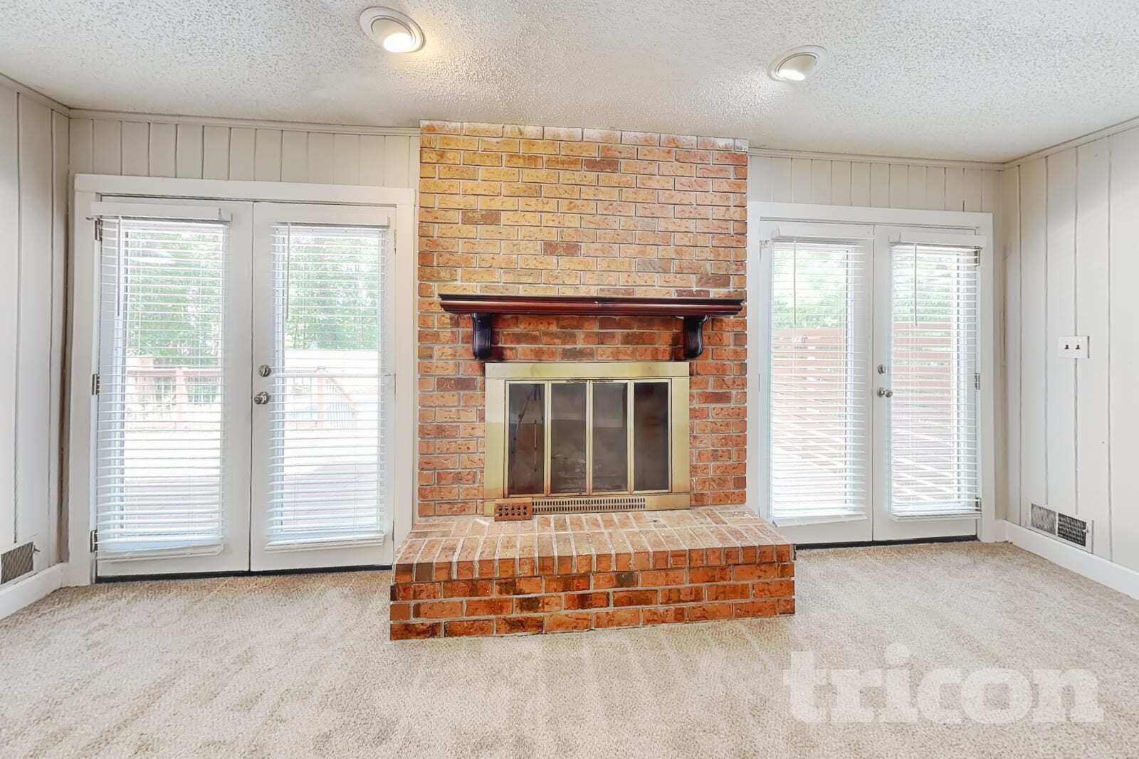 Building Photo - 150 Tanglewood Dr