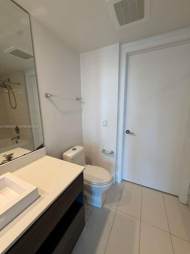 Building Photo - 1100 S Miami Ave