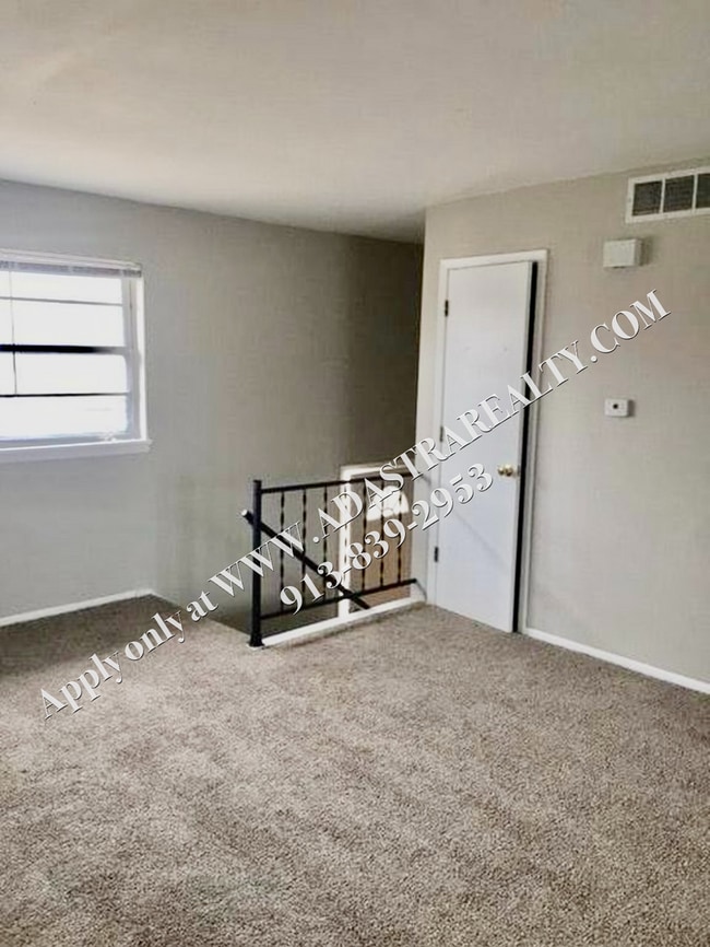 Building Photo - Nice 3 Bed 2 Bath Duplex in Leavenworth-Available NOW!!