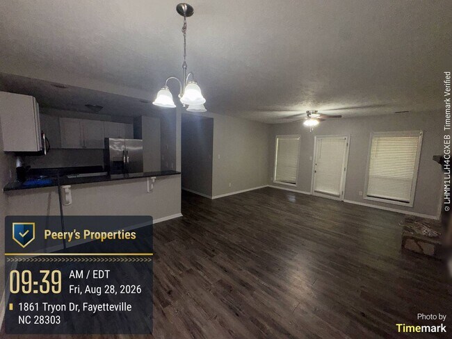 Building Photo - 1861 Tryon Dr
