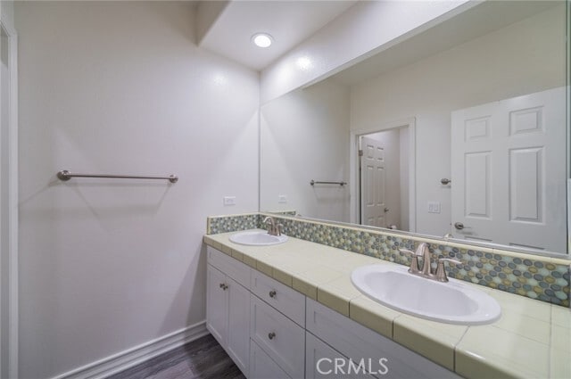Building Photo - 87 Cienega
