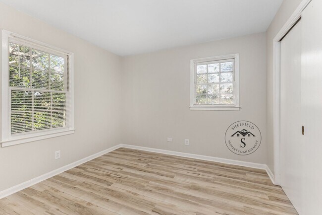 Building Photo - 5511 Canberra Ave