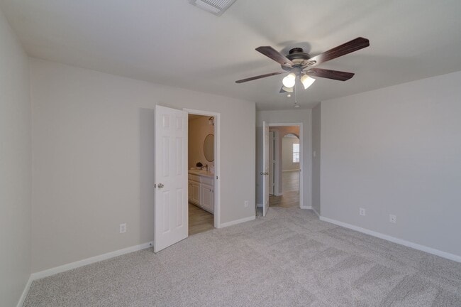 Building Photo - 29003 W Pecos River Ct