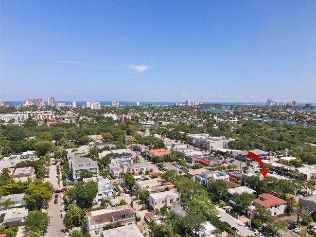 Building Photo - 1312 SE 2nd Ct