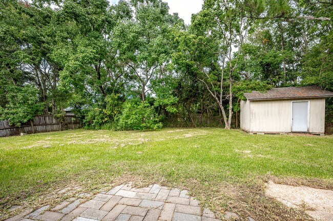 Building Photo - 2840 Gardendale Ave