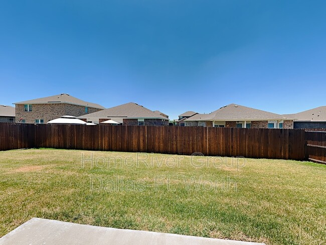 Building Photo - 424 Dove Creek Ln