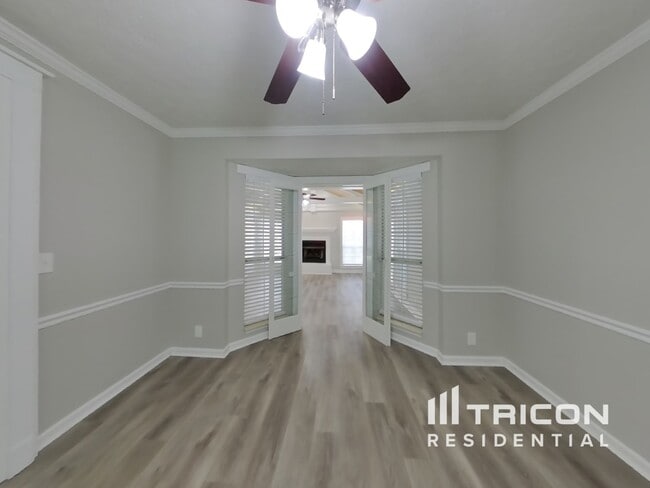 Building Photo - 100 Chitwood Ct