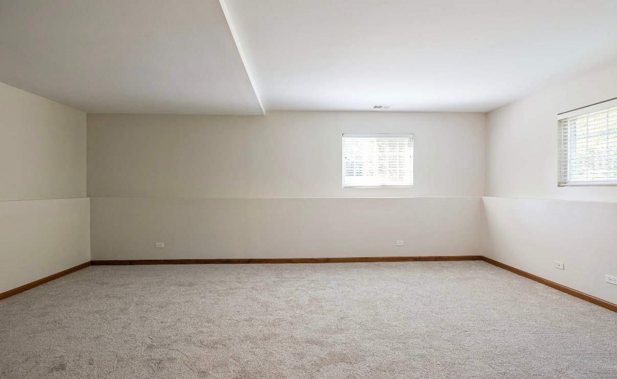 Building Photo - 2424 Dawson Ln