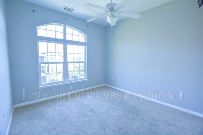 Building Photo - 1432 Telfair Way
