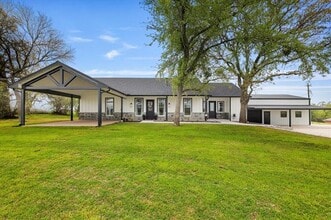 Building Photo - 5480 New Hope Rd