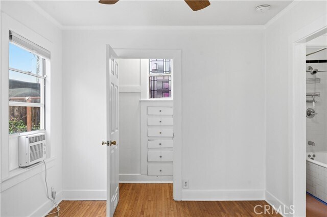 Building Photo - 1950 S Palm Grove Ave