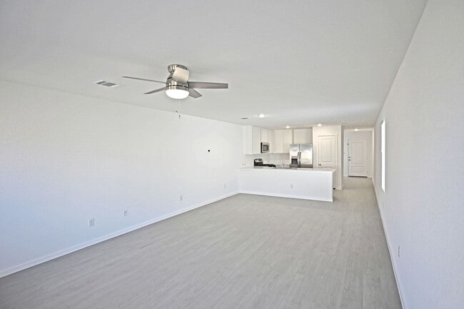 Building Photo - 2429 Legends Crk