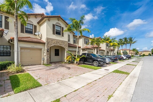 Building Photo - 15381 SW 119th Ln