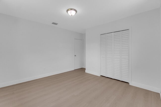 Building Photo - 1730 NW 55th Terrace