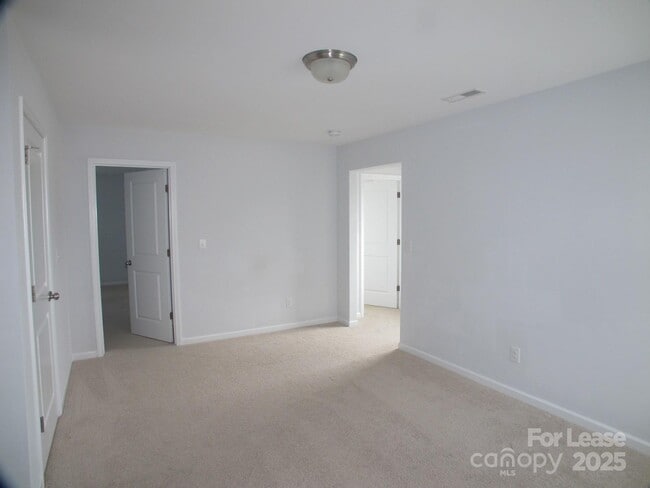 Building Photo - 2212 Atwell Glen Ln