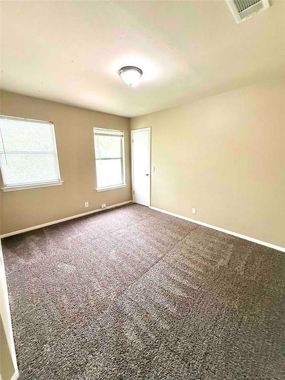 Building Photo - 502 Dewberry Dr