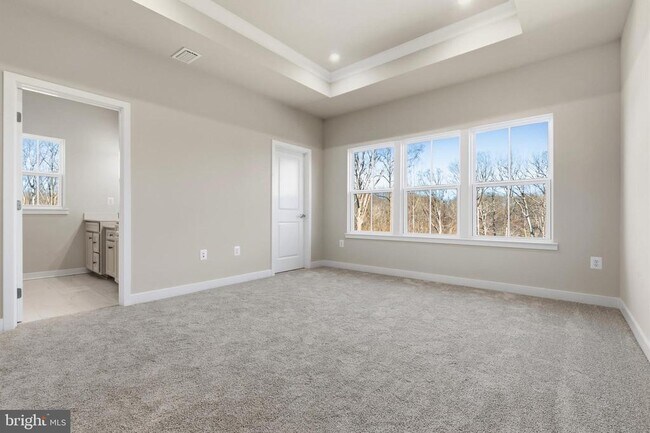 Building Photo - 9399 Edenderry Dr