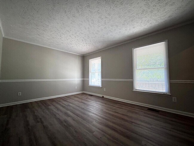 Building Photo - 2508 Lull Water Dr