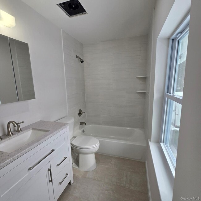 Building Photo - 37 Gould Rd