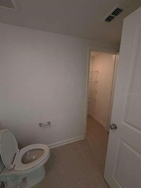 Building Photo - 2728 Skyline Lp