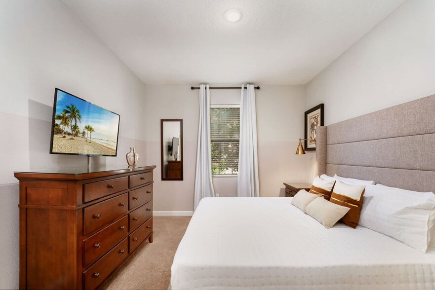 Building Photo - 1475 Moon Valley Dr