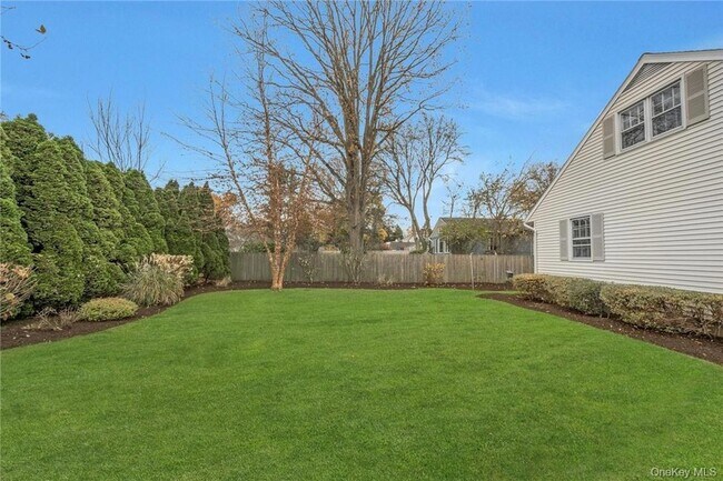 Building Photo - 29 Old Orchard Rd