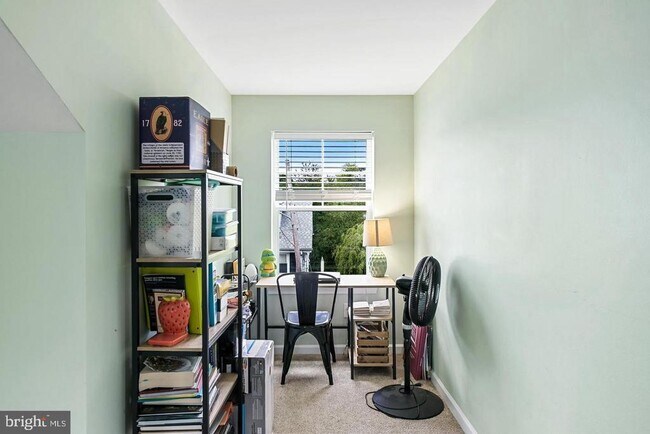 Building Photo - 26 High St