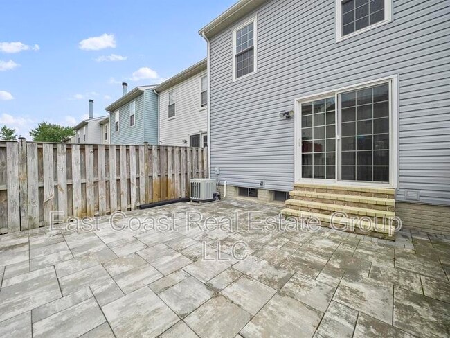 Building Photo - 6786 Wood Duck Ct