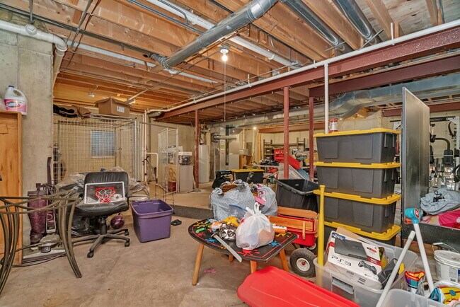 Building Photo - 745 Feather Sound Dr